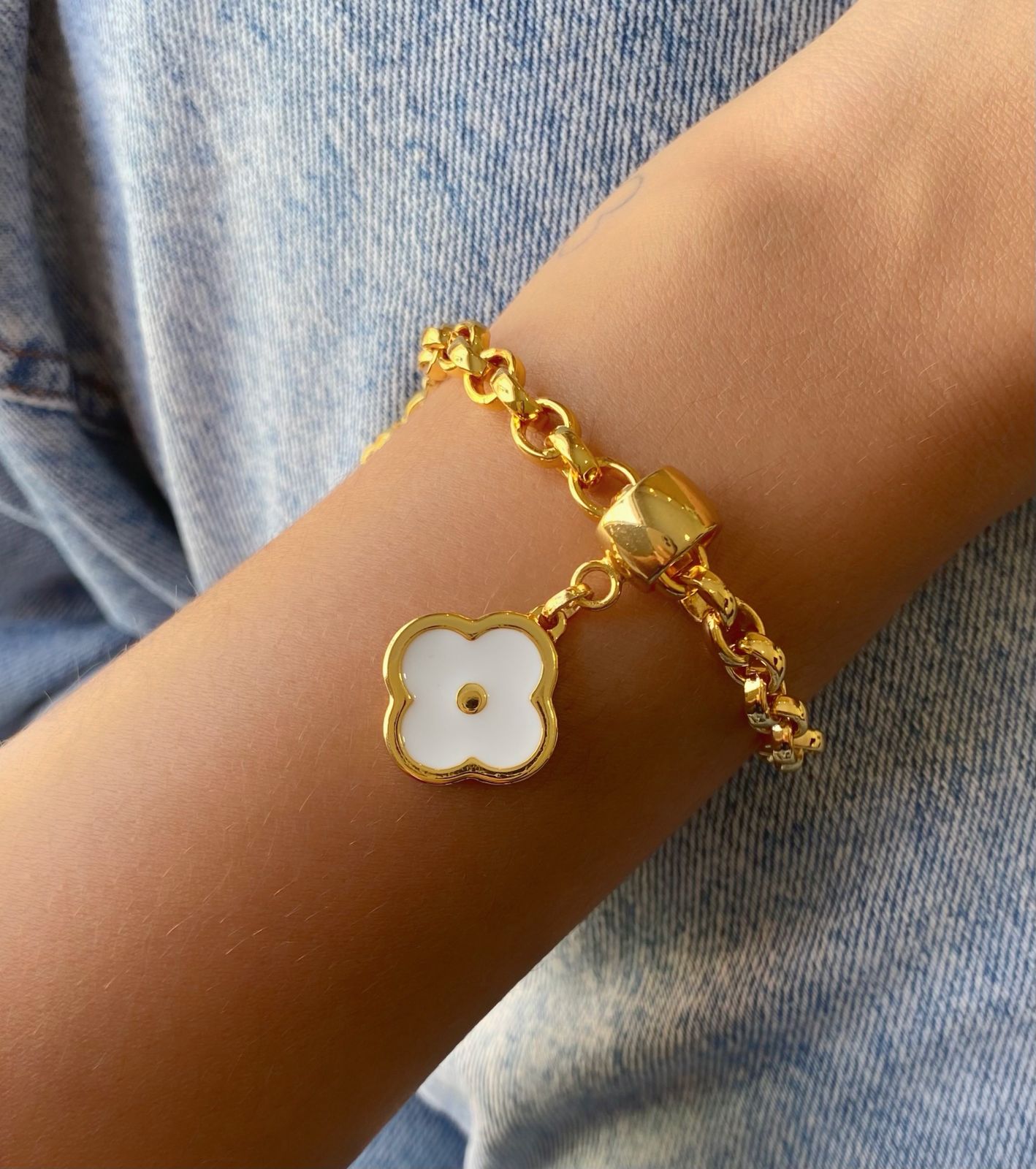 Pulseira elo português grosso + pingente trevo