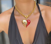 Colar corrente grumet grossa + pingente coração vermelho com ouro